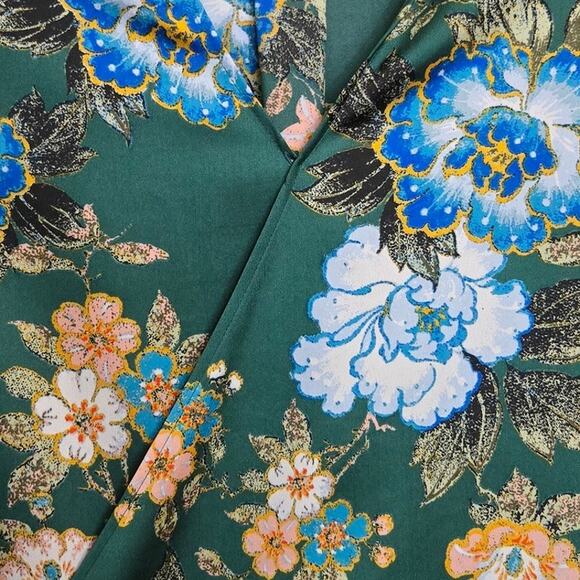 Belle + Sky Green Floral Blouse Women's Large Long Sleeve Button Front - Picture 7 of 7